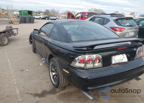 1994 Ford Mustang Gt из США, поврежденный, VIN 1FALP42TXRF204179